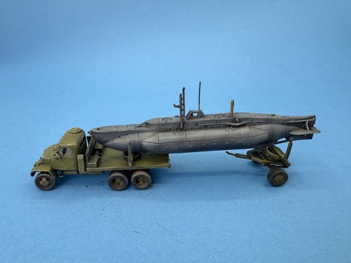 Panzer transporter mit - 1:72,
