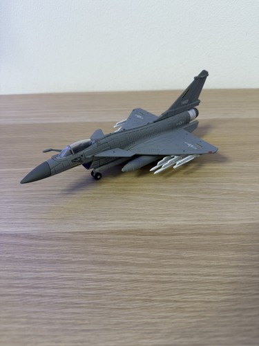 Modellflugzeug j 10c - 1/72,
