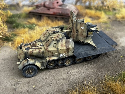 Kfz 2 mit 3 7cm - 1:72,
