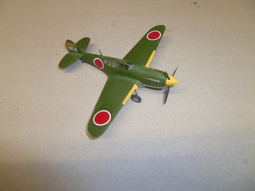 Flugzueg gebaut p 40 - 72, p-40