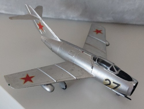 Mig flugzeug modell - mig-15,