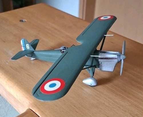 Les mureaux 117 french - -,
